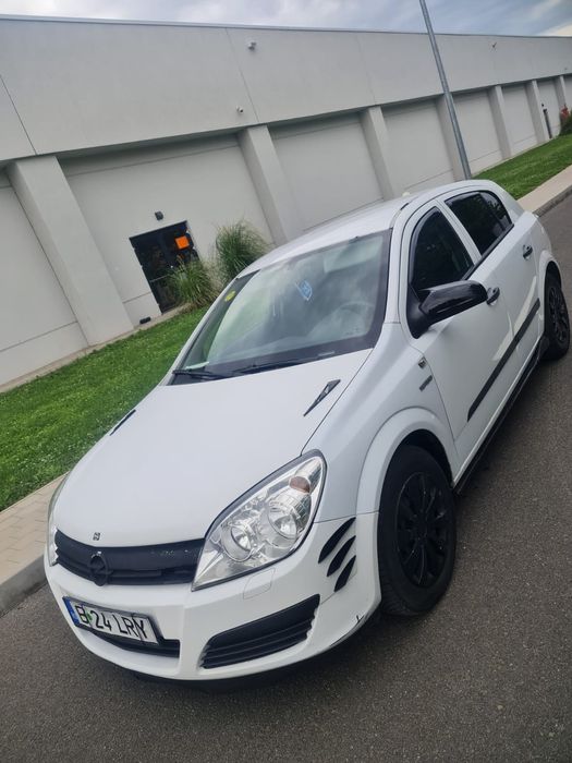 Vând opal astra H 1.3 motorina 2007