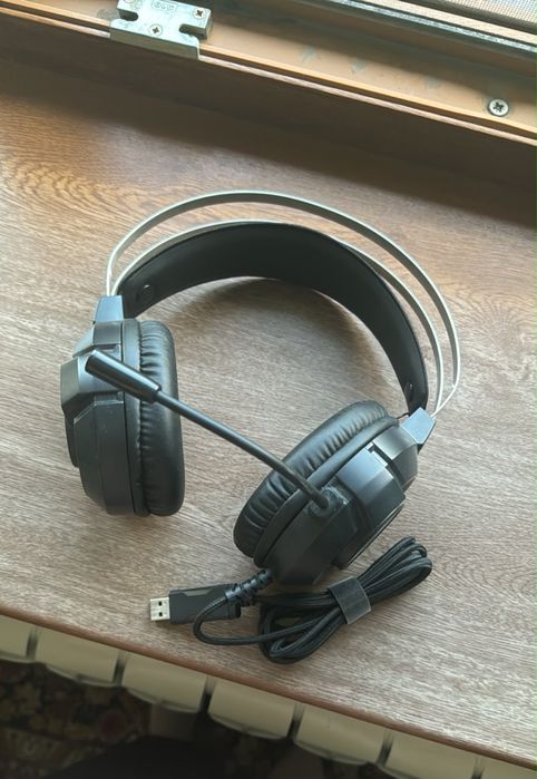 Игровые наушники