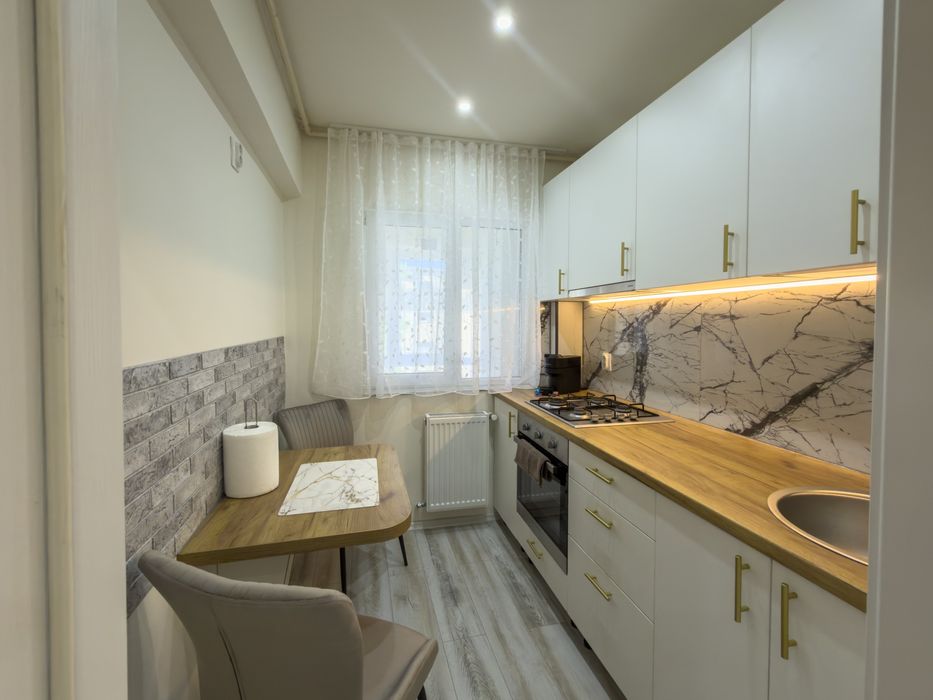 Regim Hotelier Apartament 1 Cameră Ultramodern (Zonă centrală) TV 4K Youtube Premium Netflix 4K Amazon Prime Apple TV Sky Showtime incluse!