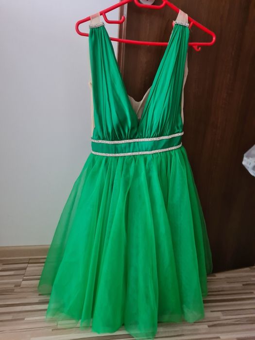 Vând rochie de ocazie verde smarald xs/s
