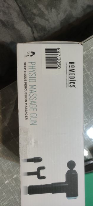 Масажен пистолет нов. Масажор