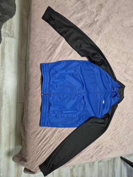 Мъжко горнище Champion размер М