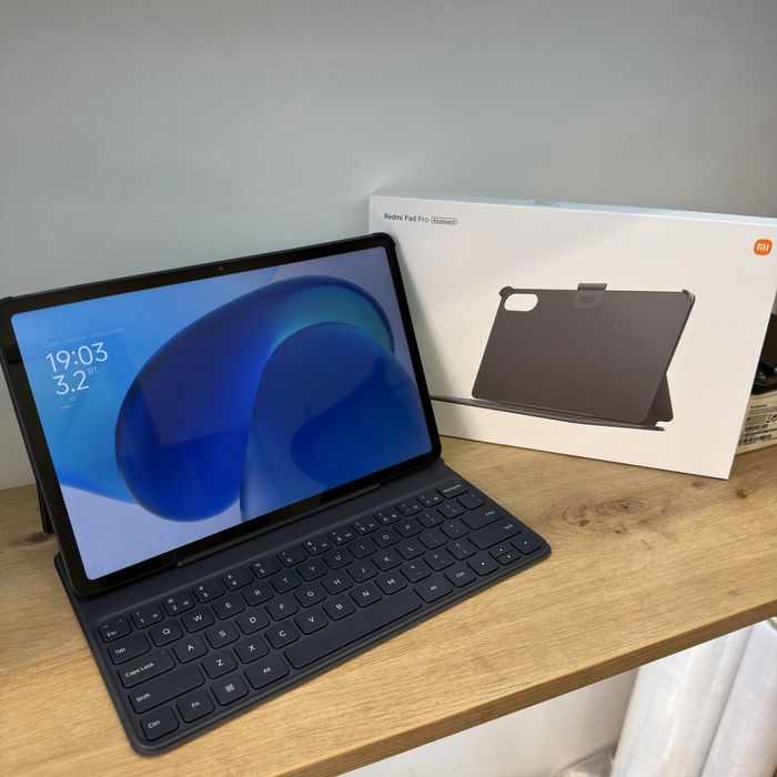Redmi Pad Pro + keyboard