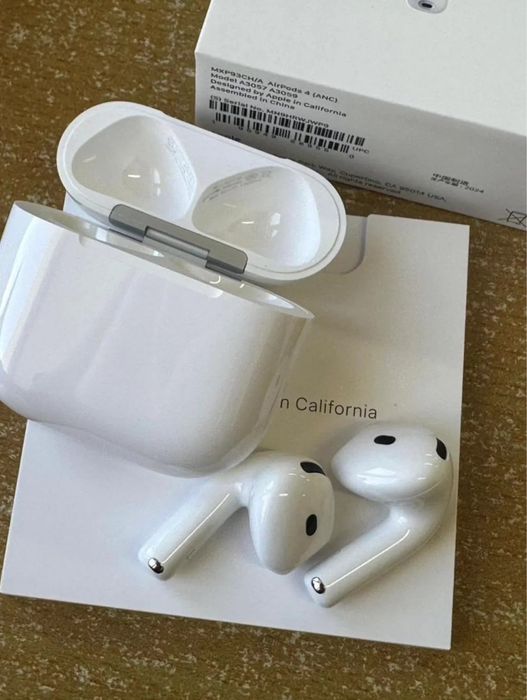 Airpods 4 ANC Apple casti
