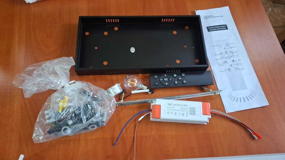 Plafoniera LED moderna, 90 x 50 cm, dimabila, cu telecomanda, neagra