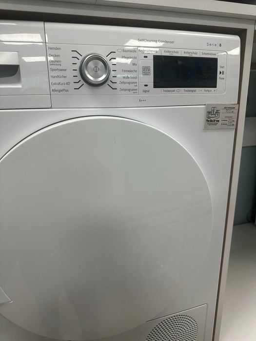 Сушилня Bosch WTW845W0 Свободностояща Зареждане отпред 8 кг A+++