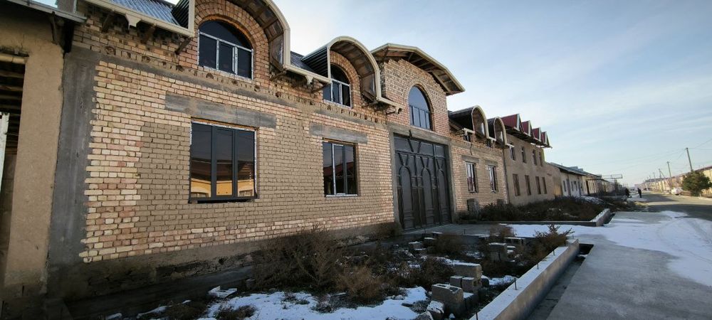 10 сотихли Уй Сотилади Самарканд MFY