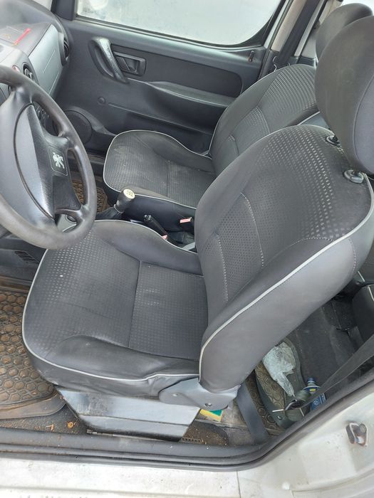 Peugeot partner 1.9d 2003 / 2.0hdi