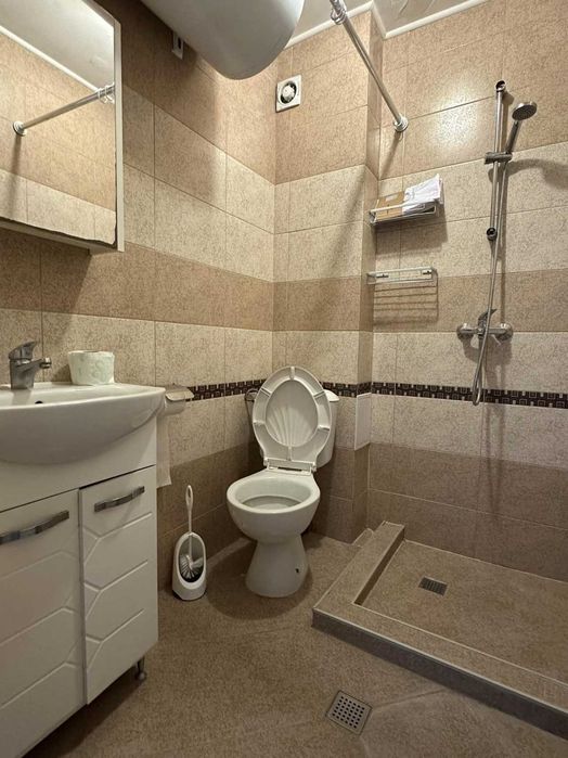 Дава се под наем Двустаен апартамент в Пловдив, Кършияка - 64 кв.м за 325 € - Снимка #6