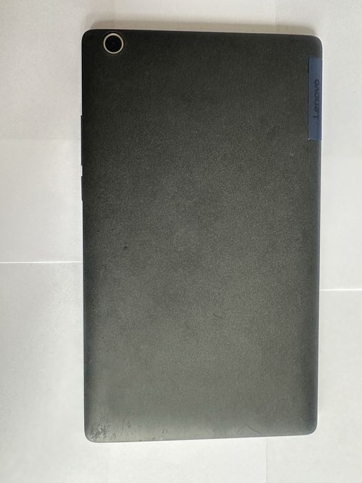 Lenovo Tab 3 8 inch таблет