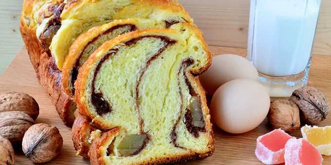 Cozonaci naturali de casa pentru Paște.