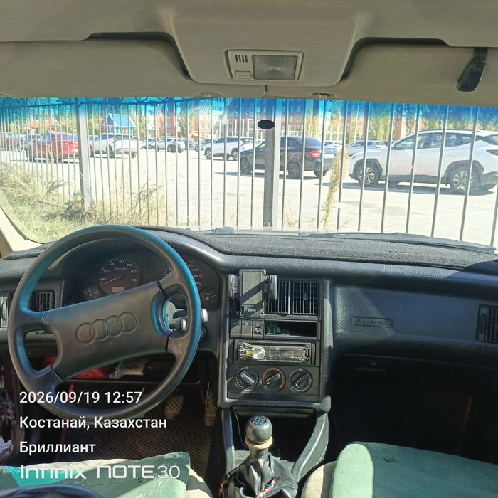 Продам машину Ауди 80