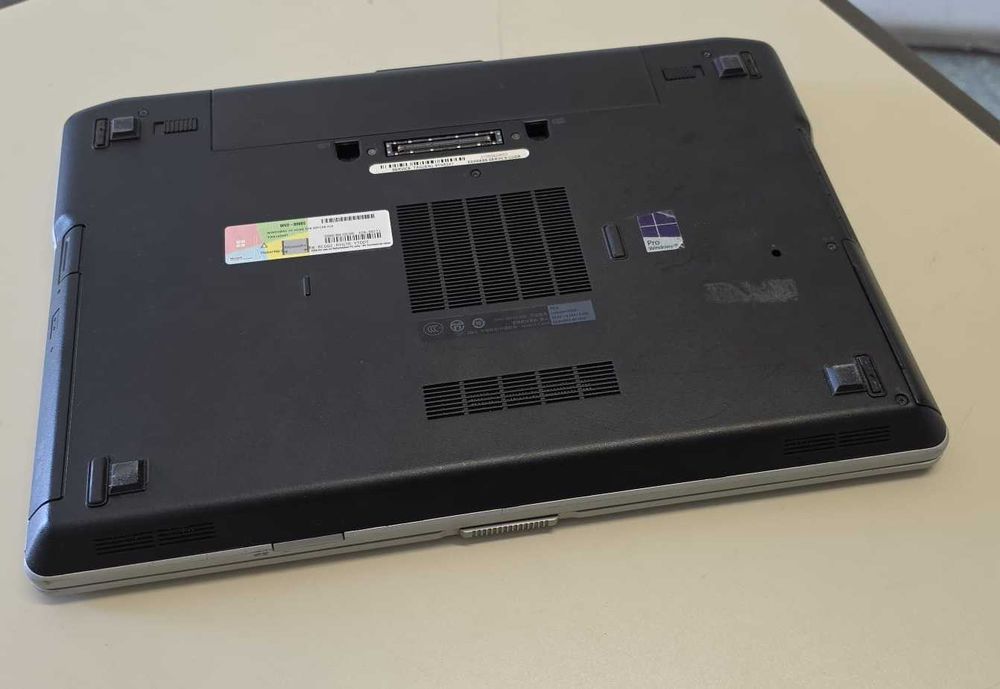 Laptop DELL Latitude E6430, i7-3720QM 2.60GHz, 8GB RAM, 240Gb SSD