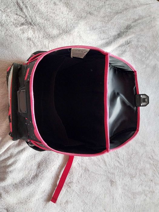 Ученическа анатомична раница