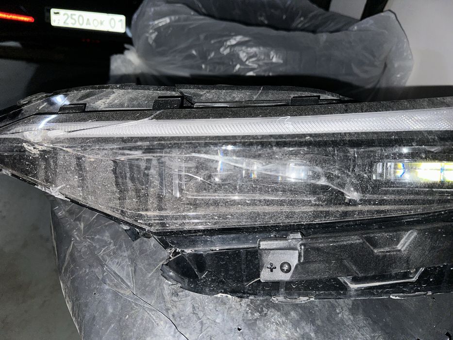 Левая фара Elantra cn7