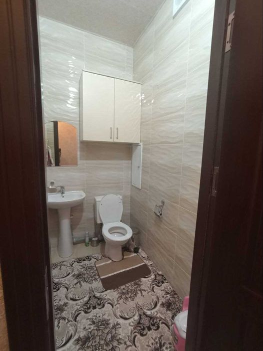 Продам 4-х комнатную (97кв.м) в Яшнабадском р-е,метро Дустлик(Чкалова)