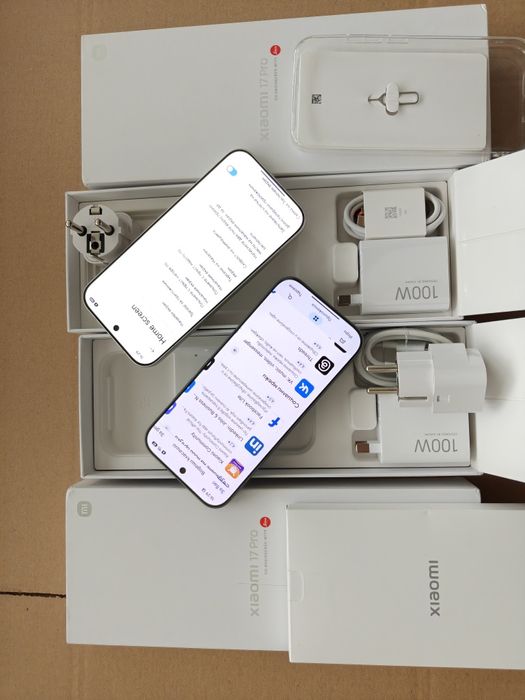 Нови Xiaomi 17 Pro 12/256GB бял и зелен (за половинки)