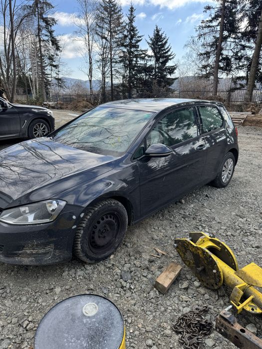 Голф 7 на части