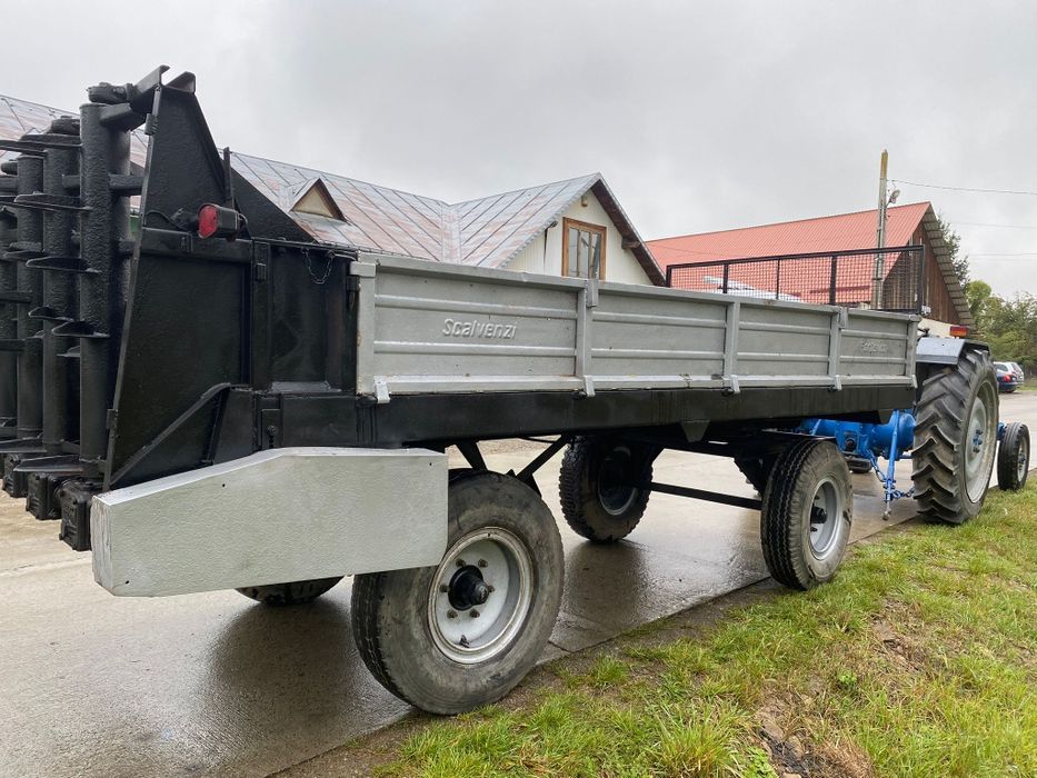 Mig pentru imprastiat gunoi tip remorca