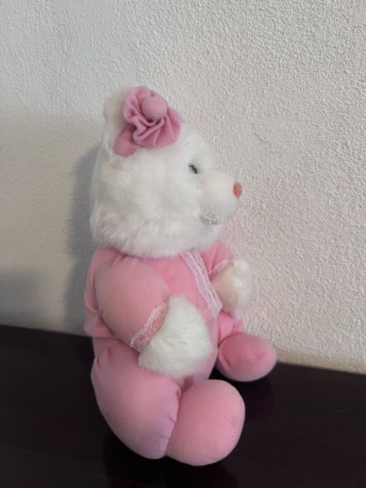 Плюшено  меченце