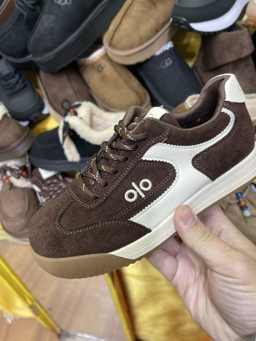 женские китайские кеды