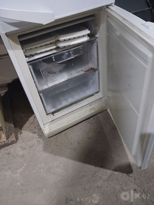 Продам холодильник INDESIT в хорошем состоянии