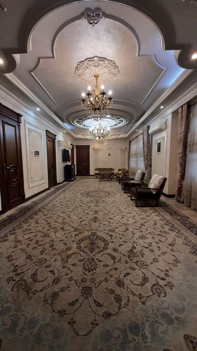 Срочно продаётся участок Яшнабод  6-соток 3-уровен 9-комнота