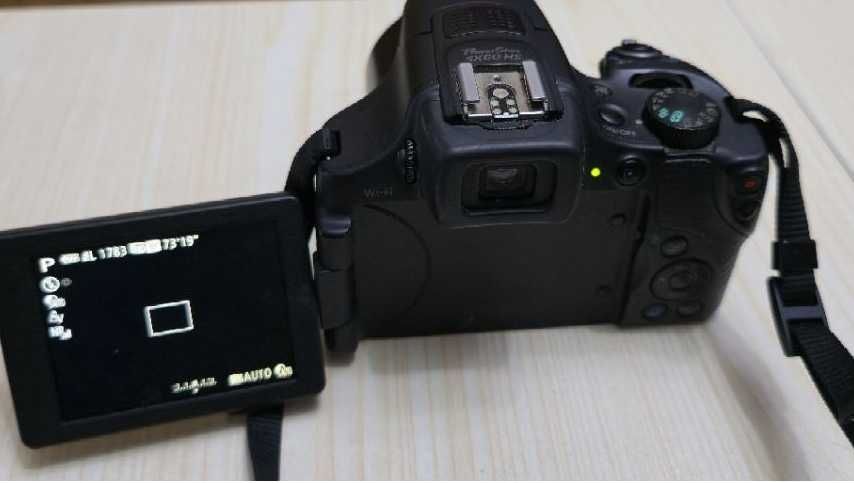 Canon PowerShot SX60 HS