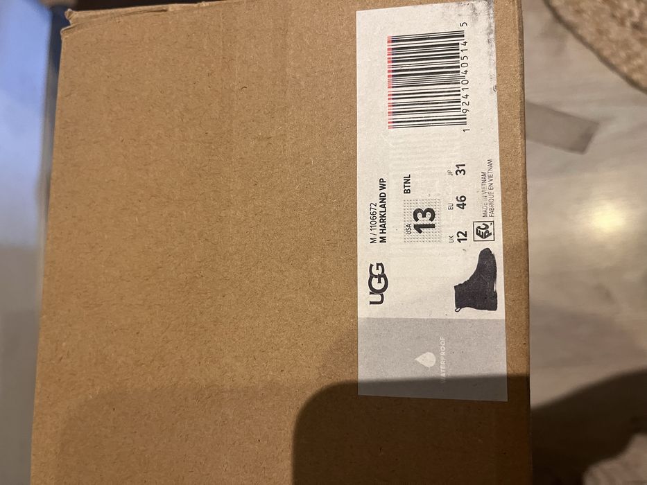 Мъжки обувки UGG