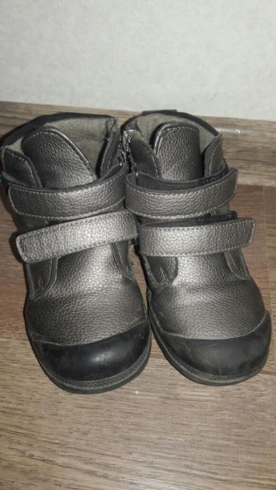 Продам ботиночки на мальчика