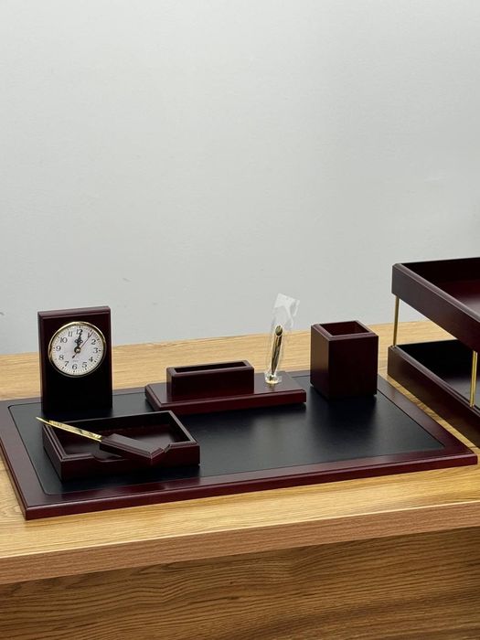 Офисный, стольный набор руководителя