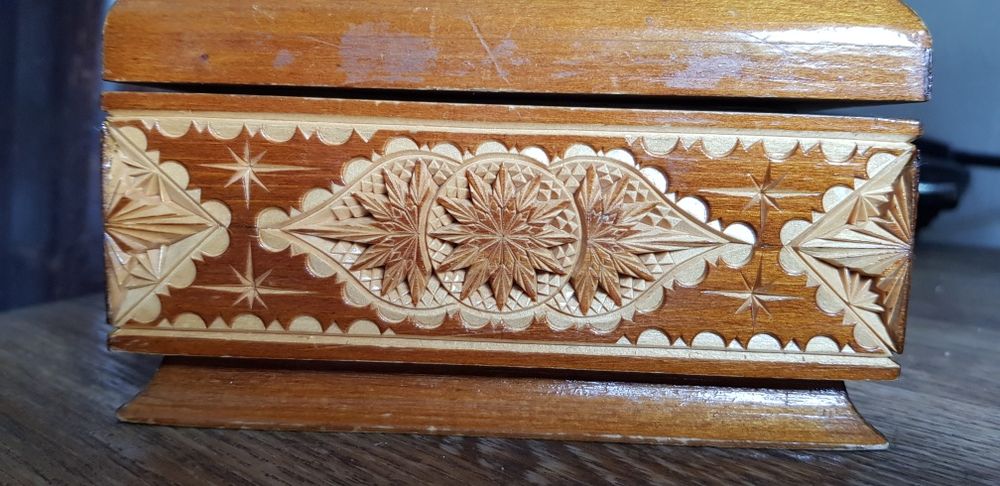 Продам шкатулку ручной работы