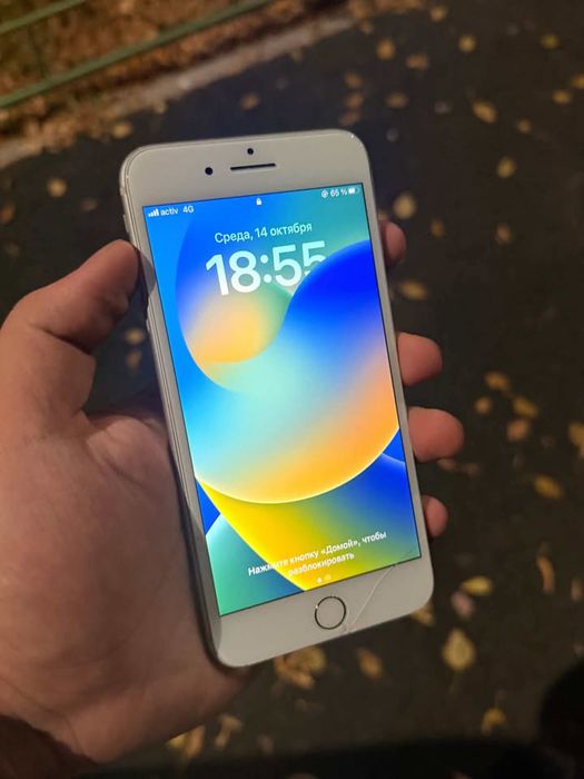 Продам iPhone 8 Plus