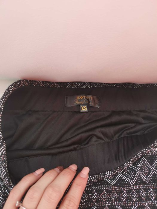 дамска пола с брокат