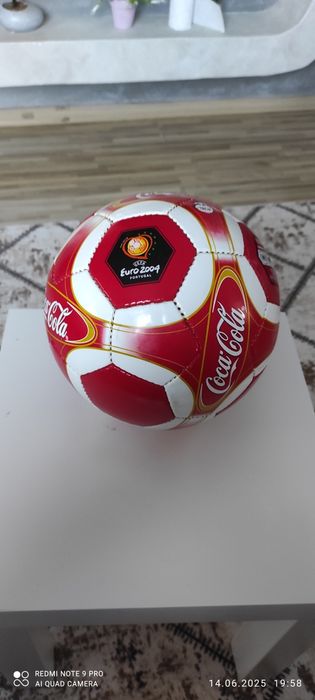 Футболна топка ОРИГИНАЛНА
