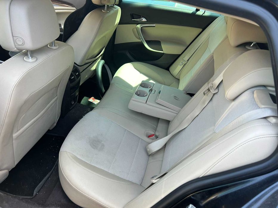 Opel Insignia 2.0 CDTI Automat / Опел Инсигния 2012 година на части