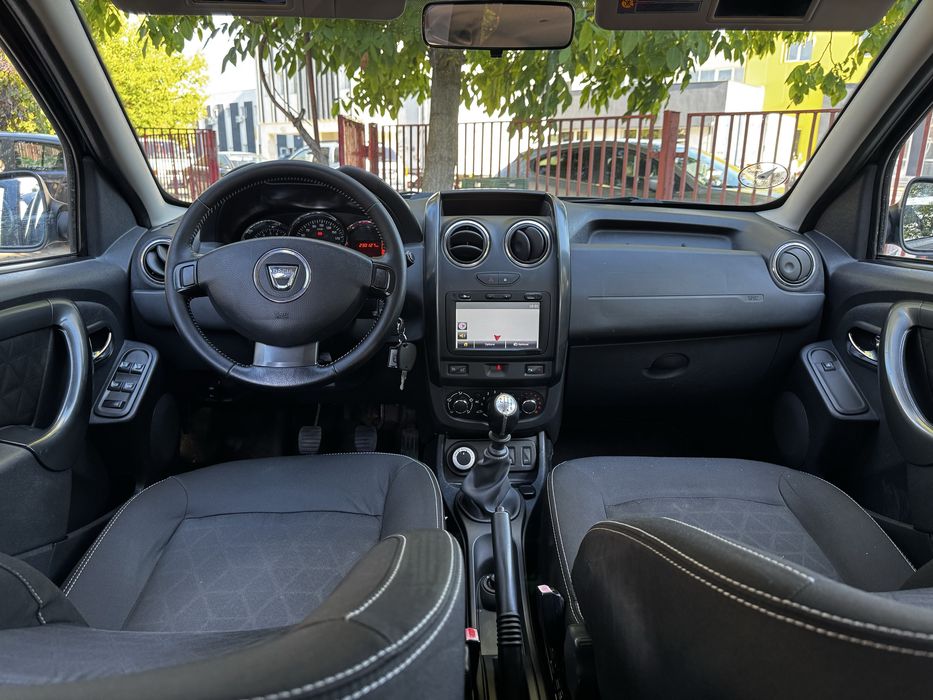 Dacia Duster 4+4 ,  1,5 Dci, 110 cp, An 2015