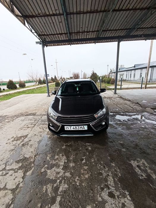 Lada Vesta SV kros