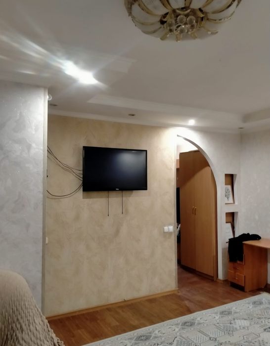 Продам 2 ком квартиру в районе Уюта