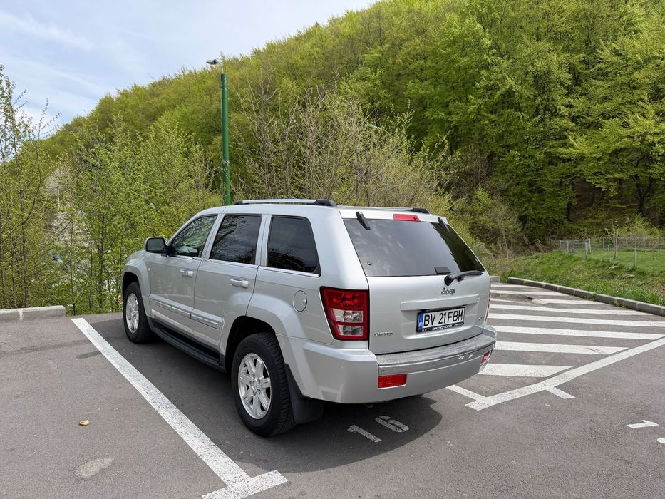 Jeep Grand Cherokee Vand Jeep Grand Cherokee , al doilea proprietar Istoric Jeep Brasov
