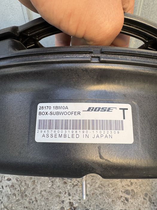Subwoofer Bose roata rezerva cu amplificator incorporat