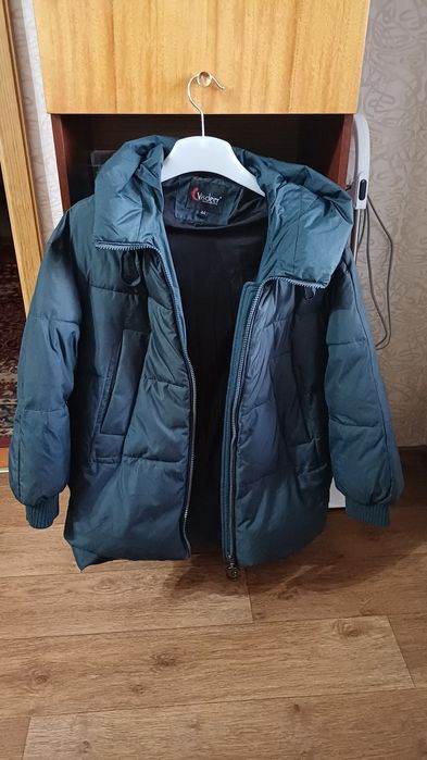 Продам женский пуховик