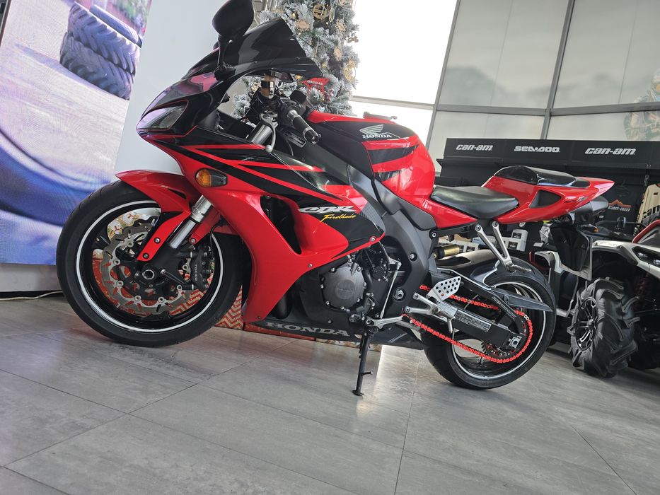 Honda cbr1000 RR sc 57 2007