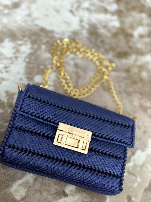 Genți handmade realizate pe comanda