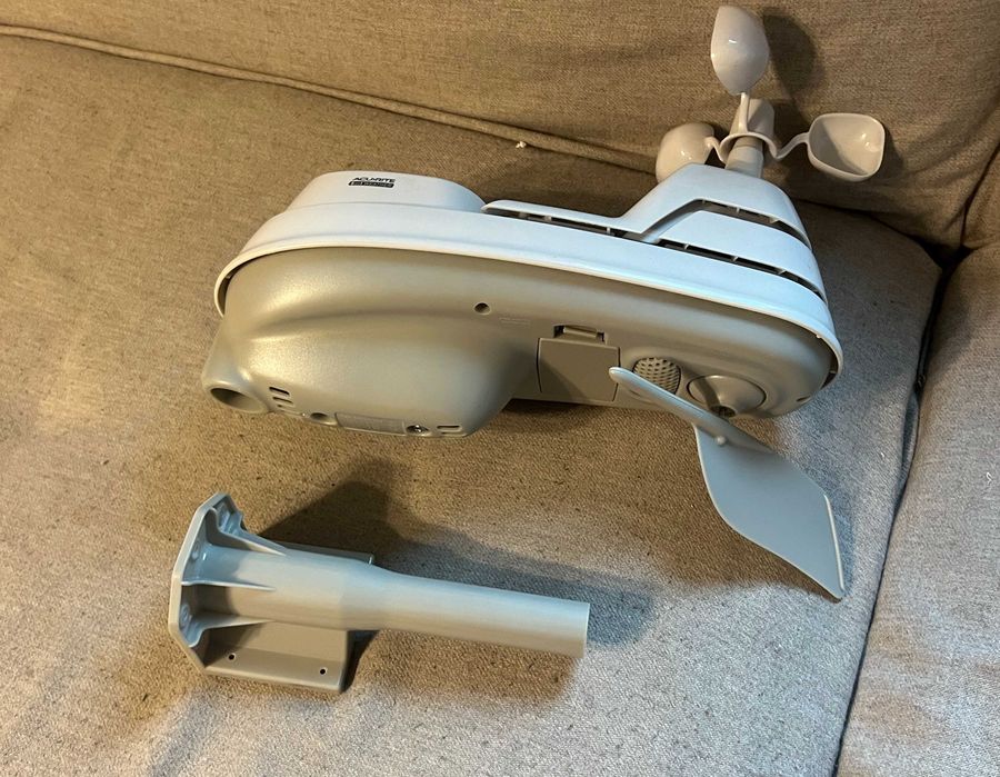 Statie meteo profesionala AcuRite 02080 cu detectie fulger