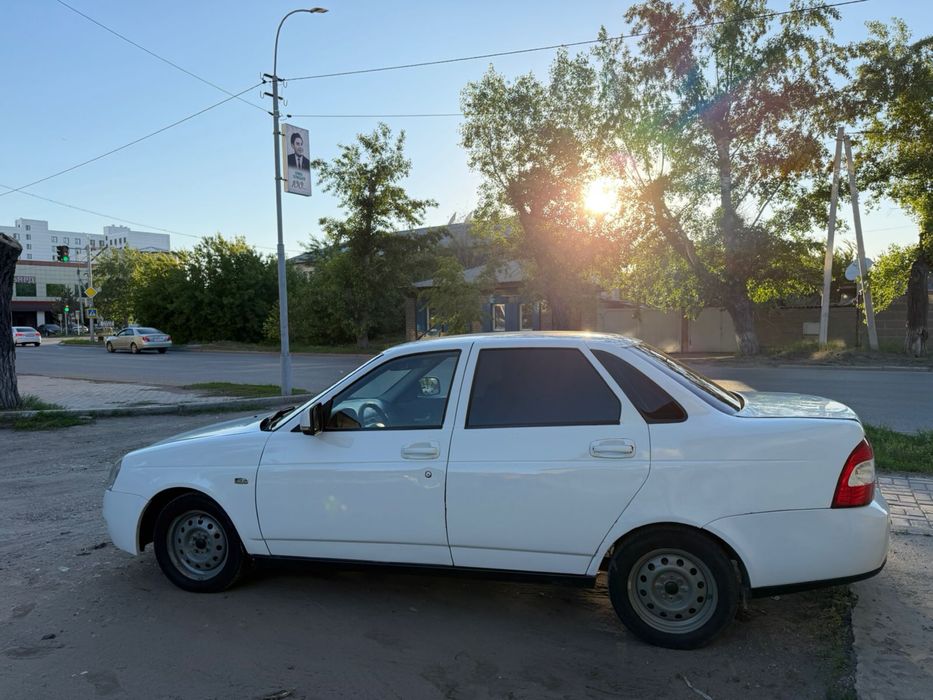 Приора полный комплетация
