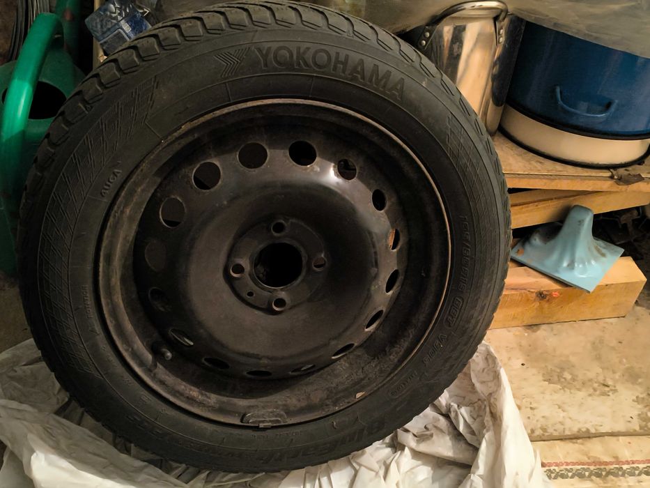 Jante+Cauciucuri YOKOHOMA  M+S 185/60/R15