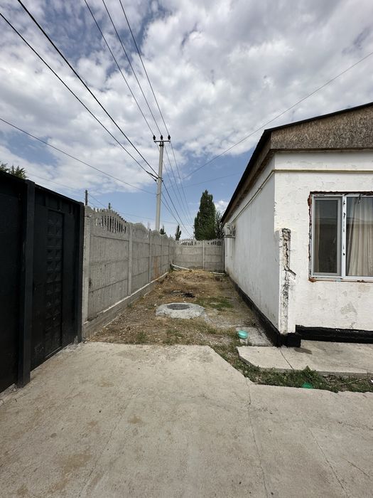 Продам дом залиний