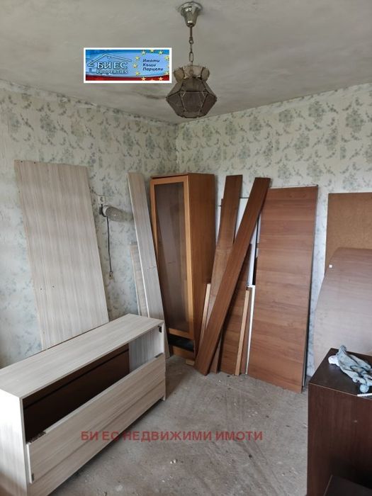 Къща в с. Горни Романци - 50 м²