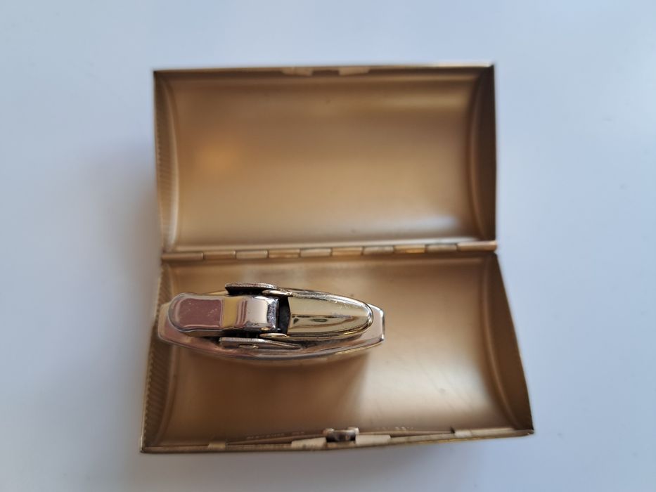 Бижу Ronson седеф!